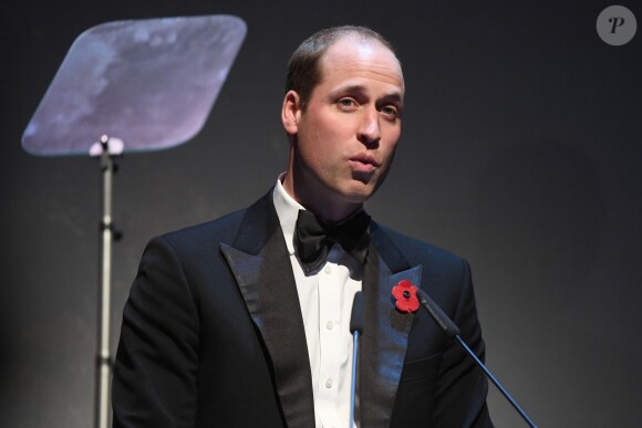 Le prince William lors de la cérémonie des "Evening Standard Theatre Awards" au théâtre Old Vic à Londres, le 13 novembre 2016.
