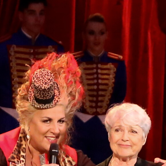 Exclusif - Marianne James et Arlette Téphany (Présidente de l'Union des artistes) - 53e Gala de l'Union des artistes, mise en scène par Claude Lelouch au Cirque d'Hiver Bouglione, enregistré le 13 juin 2016. Diffusion sur France 2, le mardi 22 novembre à 20h55. @Dominique Jacovides/Bestimage