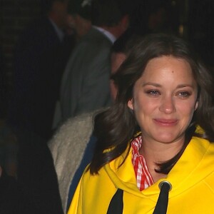 Marion Cotillard enceinte arrive à l'émission de Stephan Colbert à New York, le 16 novembre 2016