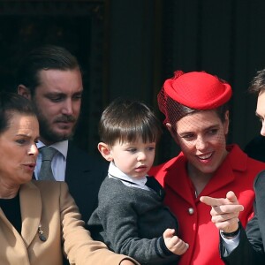 Raphaël, le fils de Charlotte Casiraghi et de Gad Elmaleh, assistait avec sa maman et toute la famille princière (ici, la princesse Stéphanie de Monaco et son fils Louis Ducruet) au dernier temps des célébrations de la Fête nationale monégasque le 19 novembre 2016, observant depuis les fenêtres du palais princier le défilé militaire avant la salut de la foule. © Bruno Bebert/Dominique Jacovides/Bestimage