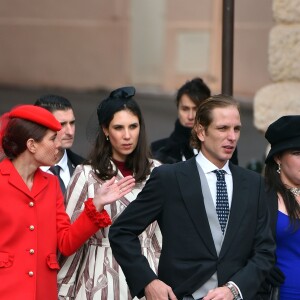 Charlotte Casiraghi, superbe en tailleur rouge, lors des célébrations de la Fête nationale monégasque le 19 novembre 2016. Son fils Raphaël est apparu avec elle aux fenêtres du palais lors de la parade militaire finale. © Bruno Bébert/Dominique Jacovides/Bestimage