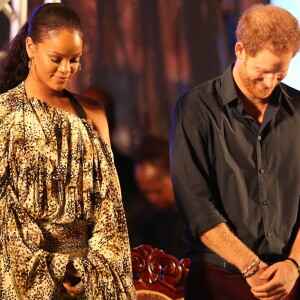 Le prince Harry et Rihanna assistent au Mega Concert organisé pour le 50ème anniversaire de l'indépendance de la Barbade, en présence du premier ministre Freundel Stuart, au stade Kensington Oval. Le prince Harry a également décoré Jamilla Sealy du "Queen's Young Leader Award 2017". Bridgetown, le 30 novembre 2016.