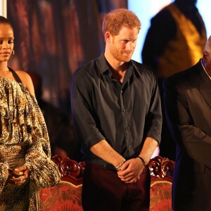 Le prince Harry et Rihanna assistent au Mega Concert organisé pour le 50ème anniversaire de l'indépendance de la Barbade, en présence du premier ministre Freundel Stuart, au stade Kensington Oval. Le prince Harry a également décoré Jamilla Sealy du "Queen's Young Leader Award 2017". Bridgetown, le 30 novembre 2016.