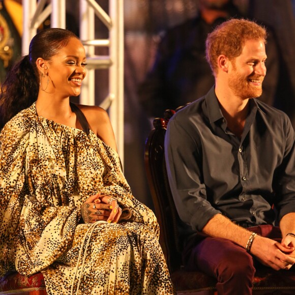 Le prince Harry et Rihanna assistent au Mega Concert organisé pour le 50ème anniversaire de l'indépendance de la Barbade, en présence du premier ministre Freundel Stuart, au stade Kensington Oval. Le prince Harry a également décoré Jamilla Sealy du "Queen's Young Leader Award 2017". Bridgetown, le 30 novembre 2016.