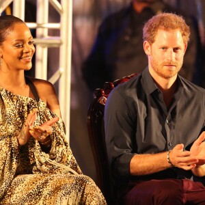 Le prince Harry et Rihanna assistent au Mega Concert organisé pour le 50ème anniversaire de l'indépendance de la Barbade, en présence du premier ministre Freundel Stuart, au stade Kensington Oval. Le prince Harry a également décoré Jamilla Sealy du "Queen's Young Leader Award 2017". Bridgetown, le 30 novembre 2016.