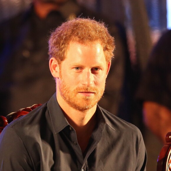 Le prince Harry et Rihanna assistent au Mega Concert organisé pour le 50ème anniversaire de l'indépendance de la Barbade, en présence du premier ministre Freundel Stuart, au stade Kensington Oval. Le prince Harry a également décoré Jamilla Sealy du "Queen's Young Leader Award 2017". Bridgetown, le 30 novembre 2016.