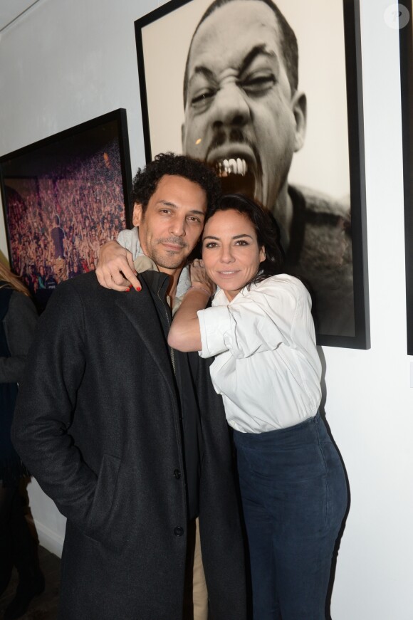 Exclusif - Tomer Sisley et sa compagne Sandra Zeitoun de Matteis - Vernissage privé de l'exposition "JoeyStarr Punk Funk Hero" à la galerie Artcube à Paris, France, le 1 décembre 2016. Exposition du 2 au 11 décembre 2016. © Rachid Bellak/Bestimage