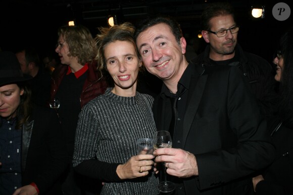 Exclusif - Gérald Dahan et sa femme Claire à l'inauguration du bateau théâtre de Gérald Dahan "Le Nez Rouge" au Bassin de la Villette à Paris le 1er décembre 2016.