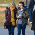 Harry Styles et Taylor Swift se promenent a Central Park a New York, le 2 decembre 2012.