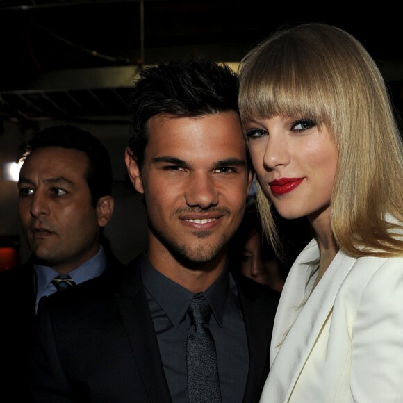 Taylor Lautner et  Taylor Swift lors des MTV Video Music Awards le 6 septembre 2012