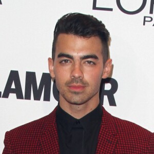 Joe Jonas à la Soirée "Glamour Women Of The Year 2016" à la "NeueHouse" à Hollywood, le 14 novembre 2016.