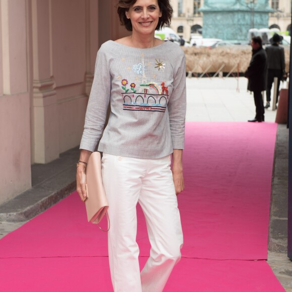 Inès de la Fressange à Paris, le 4 juillet 2016.