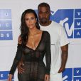 Kim Kardashian et son mari Kanye West - Photocall des MTV Video Music Awards 2016 au Madison Square Garden à New York, le 28 août 2016.