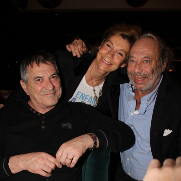 Exclusif - Jean-Marie Bigard, Virginie Merle (Frigide Barjot) et Franck Couécou lors de la soirée en faveur des enfants de l'hôpital Necker (1 cadeau par personne à déposer au pied du sapin: Jouets, livres, CD, BD, jeux vidéos,montres, vêtements ... Sans papier cadeau) organisé par Hervé Taïeb, Philippe Lavil, Franck Couécou, Jean-Roch et Moët & Chandon au restaurant La Gioia VIP Room theater à Paris, France, le mardi 20 décembre 2016. © Baldini/Bestimage