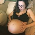 Christy Carlson Romano, enceinte, pose sur Instagram. Décembre 2016.