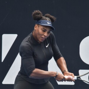 Serena Williams s'entraine à l'ASB Tennis Centre d'Auckland. Nouvelle-Zélande, le 30 décembre 2016.