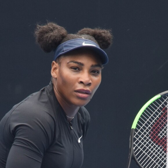 Serena Williams s'entraine à l'ASB Tennis Centre d'Auckland. Nouvelle-Zélande, le 30 décembre 2016.