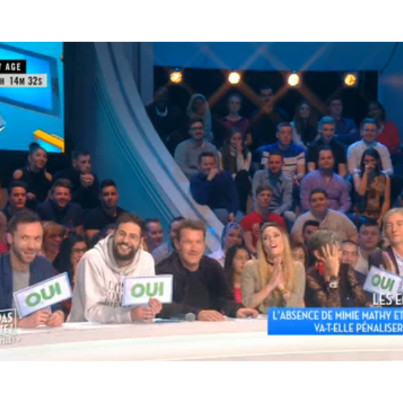 Capucine Anav implore le pardon, mais a été renvoyée du plateau de TPMP par Cyril Hanouna le 6 janvier 2017 après une mauvaise blague sur Mimie Mathy...