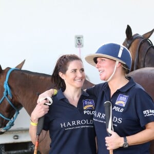 Zara Phillips a participé à un match de polo sponsorisé par Magic Millions sur la Gold Coast en Australie le 8 janvier 2017, deux semaines après la révélation de sa fausse couche alors qu'elle était enceinte de son second enfant avec Mike Tindall. Au cours de la rencontre, elle a été victime d'une chute, heureusement sans gravité.