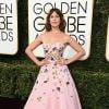 Lola Kirke montre ses aisselles non épilées - Soirée des Golden Globes à Los Angeles le 8 janvier 2017