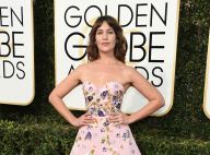 Golden Globes : Lola Kirke ose les aisselles non épilées sur tapis rouge