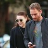 Rooney Mara et son petit ami Charlie McDowell se promènent en amoureux dans les rues de New York, le 5 octobre 2015