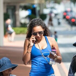 Exclusif - Melanie Brown (Mel B) avec ses filles Angel Iris Murphy Brown et Madison Belafonte à Double Bay à Sydney le 15 novembre 2016