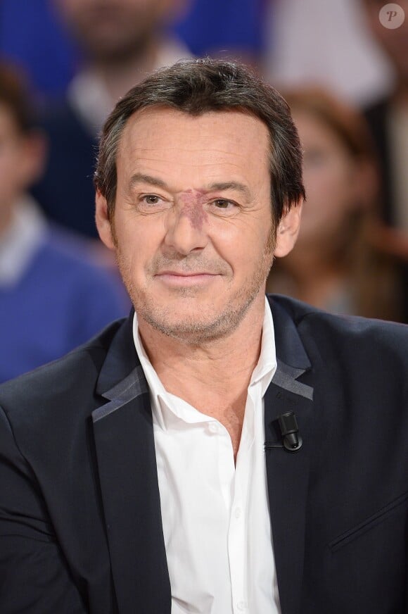 Jean-Luc Reichmann - Enregistrement de l'émission "Vivement Dimanche" à Paris le 28 octobre 2015. © Coadic Guirec / Bestimage