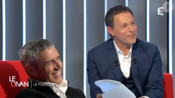 Julien Clerc et Carla Bruni évoquent leur amitié dans "Le Divan de Marc-Olivier Fogiel", sur France 3. Le 17 janvier 2016.