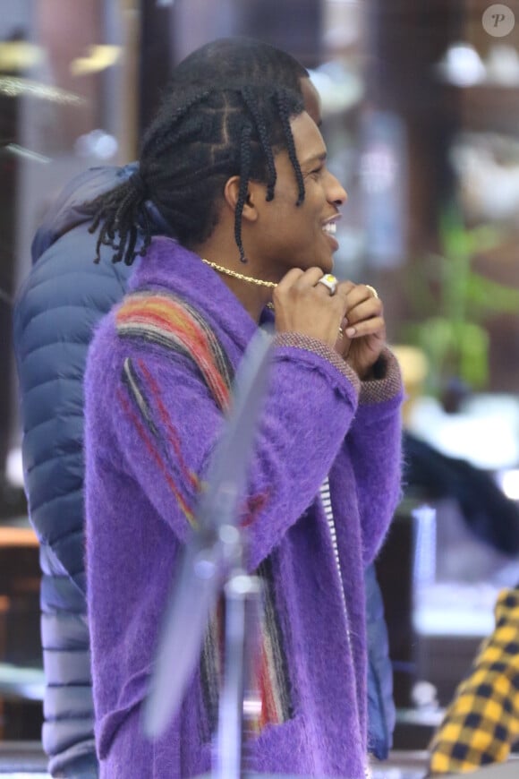 Kendall Jenner et A$AP Rocky en pleine séance de shopping à New York le 17 janvier 2017