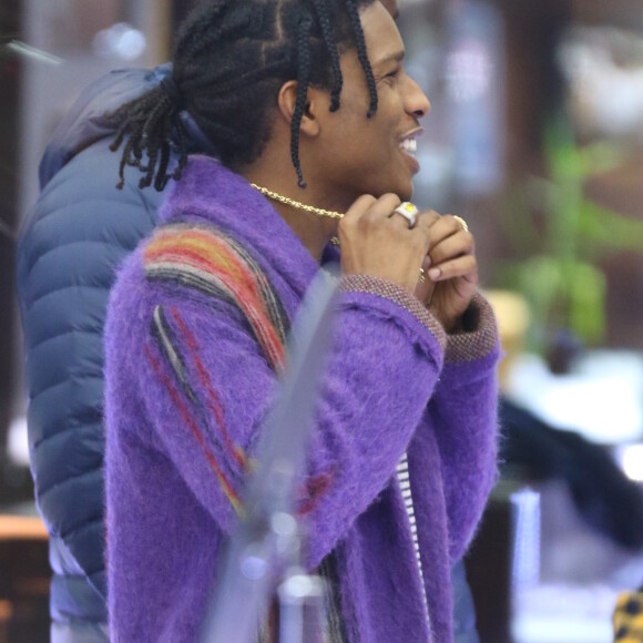 Kendall Jenner et A$AP Rocky en pleine séance de shopping à New York le 17 janvier 2017
