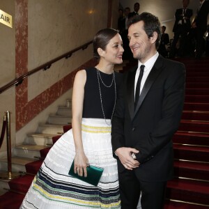 Guillaume Canet et sa compagne Marion Cotillard - Arrivées Intérieur - 40e cérémonie des Cesar au théâtre du Châtelet à Paris, le 20 février 2015.