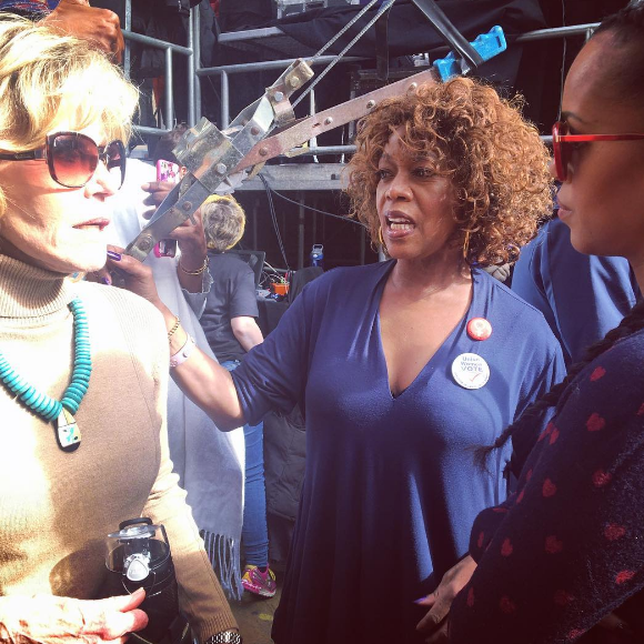 Jane Fonda, Alfre Woodard et Kerry Washington lors de la manifestation anti-Trump à Washington le 21 janvier 2017.