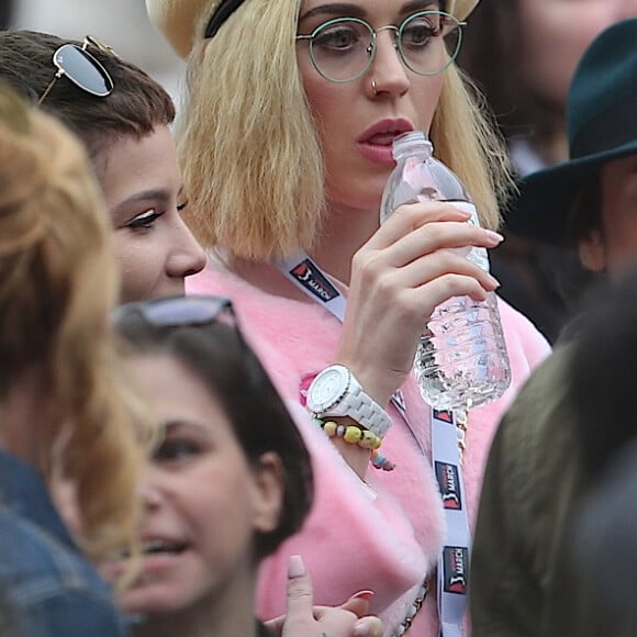 Katy Perry - People, activistes, écrivains et citoyens prennent la parole lors de la ‘marche des femmes' contre Trump à Washington, le 21 janvier 2017.