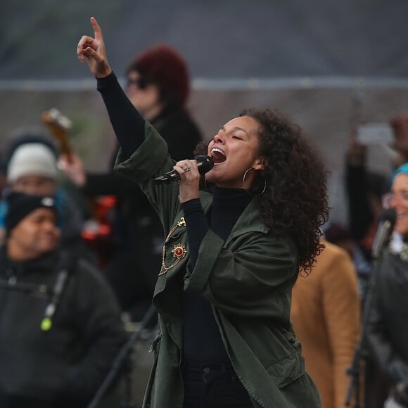 Alicia Keys - People, activistes, écrivains et citoyens prennent la parole lors de la ‘marche des femmes' contre Trump à Washington, le 21 janvier 2017.