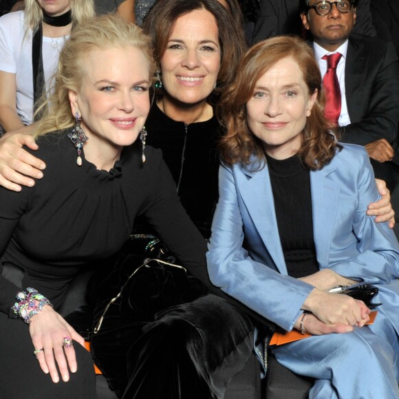 Nicole Kidman, Roberta Armani et Isabelle Huppert - People au défilé de mode Haute-Couture printemps-été 2017 "Giorgio Armani Privé" au Palais de Chaillot à Paris le 24 janvier 2017.