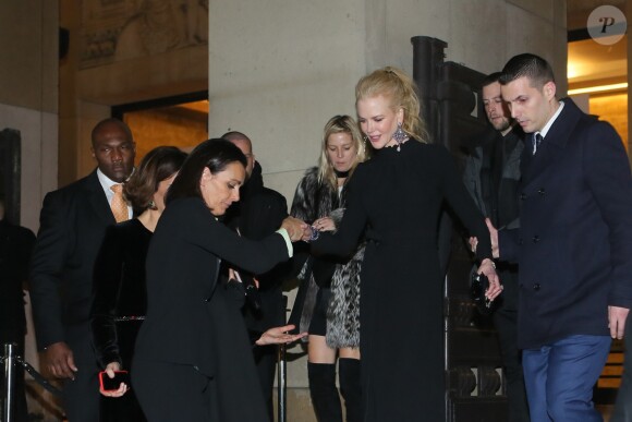 Roberta Armani et Nicole Kidman sortant du défilé de mode Haute-Couture printemps-été 2017 "Giorgio Armani Privé" au Palais de Chaillot à Paris le 24 janvier 2017.