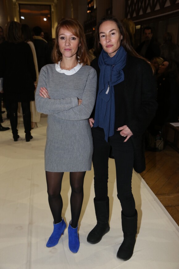 Julia Livage et Vanessa Demouy assistent au défilé Bonpoint, collection automne-hiver 2017, à la Galerie de Minéralogie. Paris, le 25 janvier 2017.