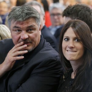 David Douillet et sa compagne Vanessa Carrara lors du congrès fondateur des Républicains à la Porte de la Villette, à Paris le 30 mai 2015. Le couple a eu une petite fille prénommée Blanche le 17 septembre 2016. © Alain Guizard/Bestimage