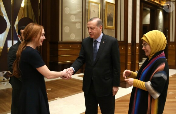 L'actrice Lindsay Lohan rencontre le président Erdogan et sa femme, à Ankara, le 27 janvier 2017