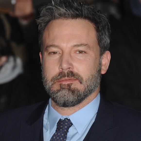 Ben Affleck - Premiere du film "Live By Night'" à Londres le 11 janvier 2017.