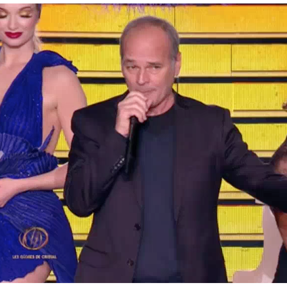 Le comportement étrange de Laurent Baffie lors des Globes de Cristal. Sur C8, le 30 janvier 2017.
