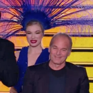 Le comportement étrange de Laurent Baffie lors des Globes de Cristal. Sur C8, le 30 janvier 2017.