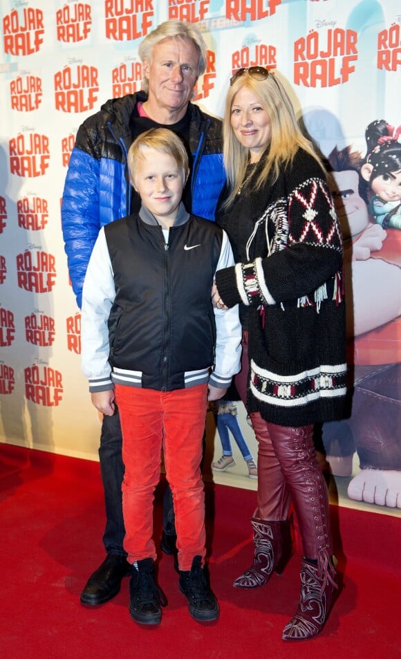 Bjorn Borg, sa femme Patricia et leur fils Leo a la premiere d'un film a Stockholm. Le 2 fevrier 2013.