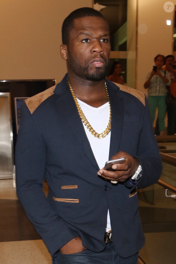 50 Cent (Curtis James Jackson III) arrive à l'aéroport de Los Angeles. Le 1er septembre 2015.