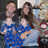 Lionel Messi avec sa belle Antonella et ses enfants Mateo et Thiago le 11 décembre 2015.
