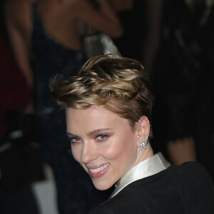 Scarlett Johansson - Arrivée des célébrités à la soirée amfAR au Cipriani's Wall Street à New York, le 8 février 2017