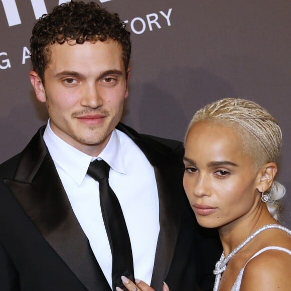 Karl Glusman et sa petite amie Zoe Kravitz à la soirée amfAR au Cipriani's Wall Street à New York, le 8 février 2017  People attend The amfAR New York Gala at Cipriani's Wall Street in New York, NY on February 8, 2017.08/02/2017 - New York