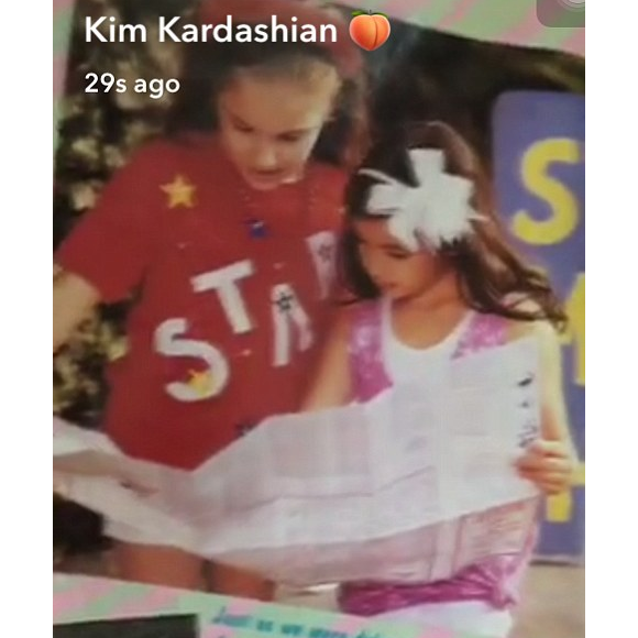 Kim Kardashian fait ses débuts dans la presse pour le magazine Barbie en 1988 - Photo publiée sur Snapchat le 8 février 2017