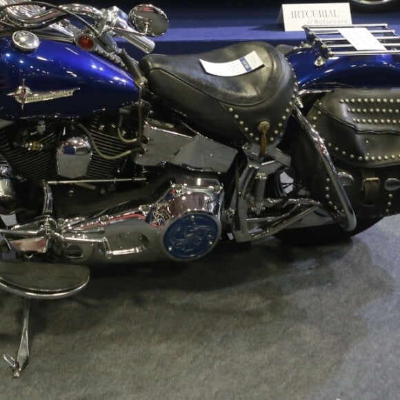 Une Cadillac et une Harley Davidson de Johnny Hallyday sont exposés au salon international des voitures de collection "Retromobile 2017" à la porte de Versailles à Paris, le 9 février 2017. © CVS/Bestimage